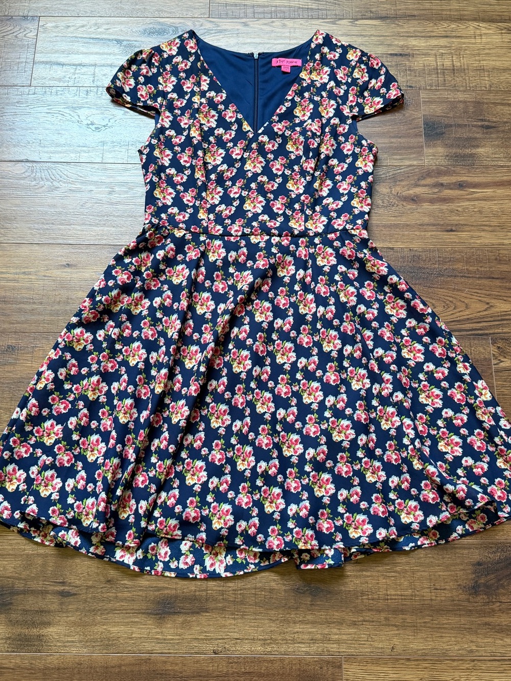 Betsey Johnson Women’s Fit & Flare Navy Ditsy Floral Cap Sleeve Dress Size 10